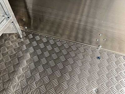 Nugent L3015S Viehanhänger Nugent