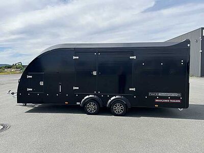 Brian James Race Transporter 5 Autotransporter geschlossen