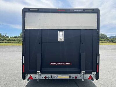 Brian James Race Transporter 5 Autotransporter geschlossen