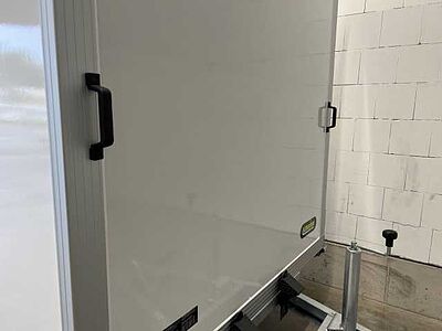 Unsinn UKU 421719-26-14 VKL Verkaufsanhänger