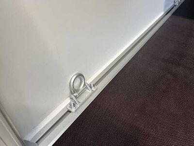 Unsinn UKU 421719-26-14 VKL Verkaufsanhänger