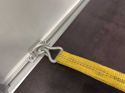 Unsinn UKU 421719-26-14 VKL Verkaufsanhänger