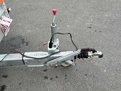 Koch 150.400.26 Plane Kastenanhänger gebremst