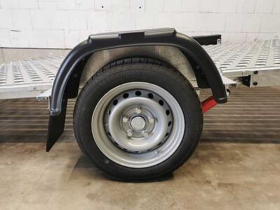 Vezeko Motovan C 18+Box Autotransporter