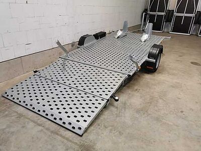 Vezeko Motovan C 18+Box Autotransporter