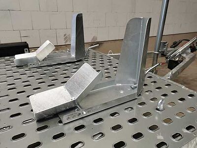 Vezeko Motovan C 18+Box Autotransporter