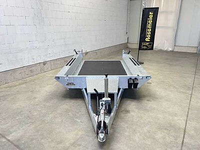 Martz BAU-3 260/2 S 1,8T Maschinentransporter