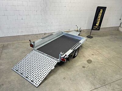 Martz BAU-3 260/2 S 1,8T Maschinentransporter