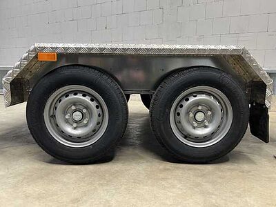 Vezeko Generator 2-Achser Maschinentransporter