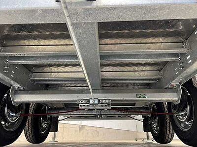 Vezeko Generator 2-Achser Maschinentransporter