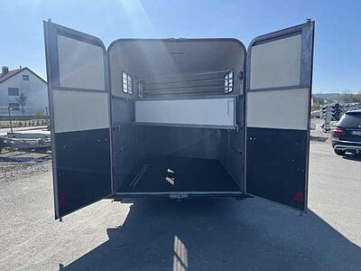 -andere- Maxivan 4 Pferdeanhänger