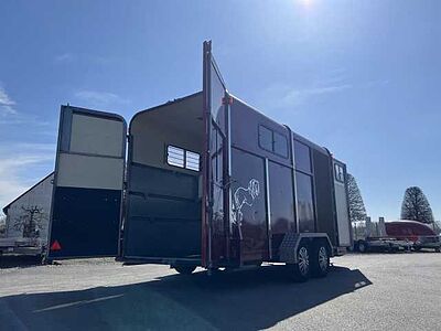 -andere- Maxivan 4 Pferdeanhänger