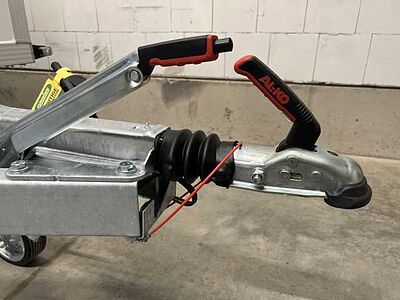 Unsinn UKU 301519-20-13 Rampe+VKL Kofferanhänger