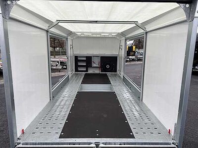 Brian James Race Sport Autotransporter geschlossen