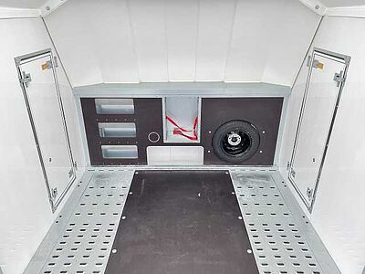 Brian James Race Sport Autotransporter geschlossen