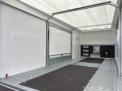 Brian James Race Sport Autotransporter geschlossen