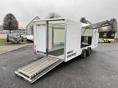 Brian James Race Sport Autotransporter geschlossen
