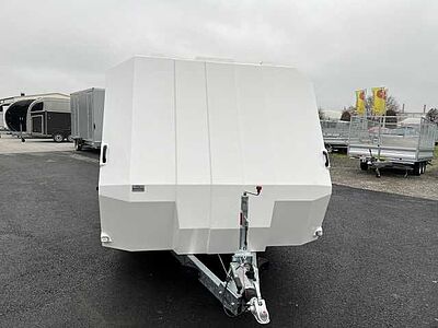 Brian James Race Sport Autotransporter geschlossen