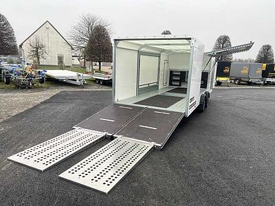 Brian James Race Sport Autotransporter geschlossen