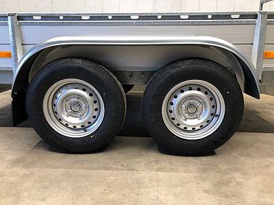 Hapert Azure L-2 Kastenanhänger gebremst