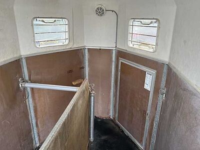 Böckmann Duo Pferdeanhänger