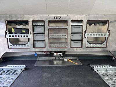 Brian James Race Transporter 7 Autotransporter geschlossen