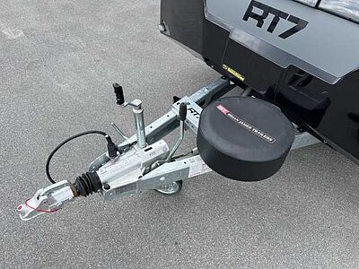 Brian James Race Transporter 7 Autotransporter geschlossen