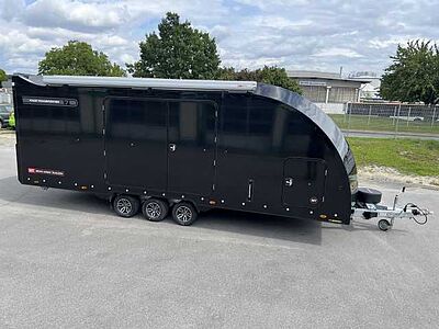 Brian James Race Transporter 7 Autotransporter geschlossen