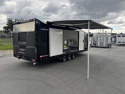 Brian James Race Transporter 7 Autotransporter geschlossen