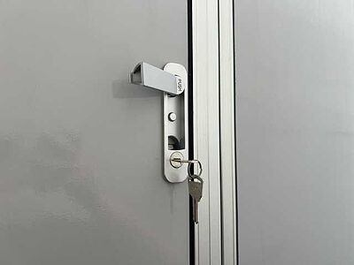 Cheval Liberte Debon C500 Fourgon Verk.Kl re +Tür Kofferanhänger