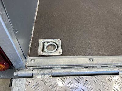 Variant 2715 M2 Maschinentransporter