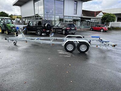 TPV BA2700-L/R Bootsanhänger