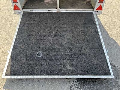 Humbaur HP 2000 Pferdeanhänger