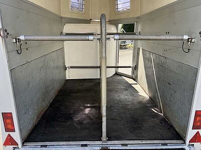 Humbaur HP 2000 Pferdeanhänger