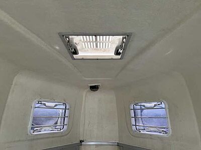 Humbaur HP 2000 Pferdeanhänger