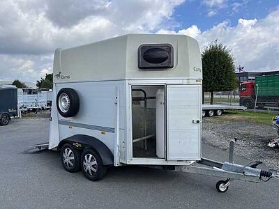 Humbaur HP 2000 Pferdeanhänger