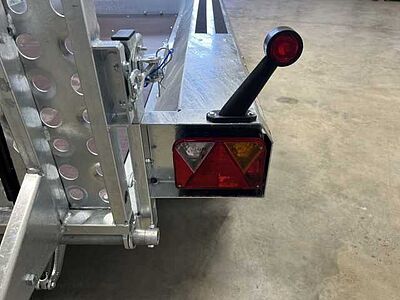 Martz BAU-3 300/2 S 3T Maschinentransporter