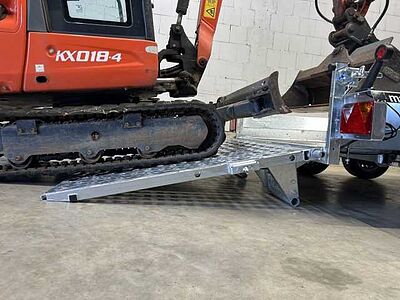 Martz BAU-3 300/2 S 3T Maschinentransporter