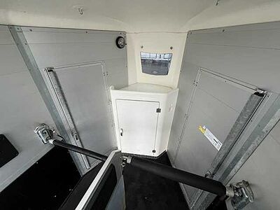 Böckmann Portax E TKL Pferdeanhänger