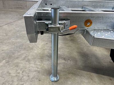 Brian James Chassis Plant Generator Maschinentransporter