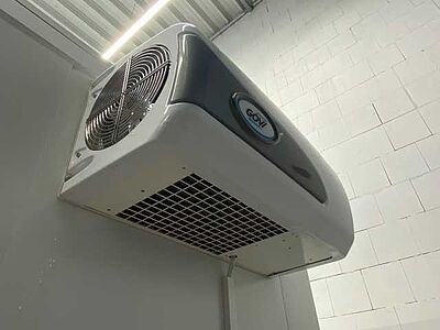 Vezeko TK B 30.35 KH Kühlanhänger