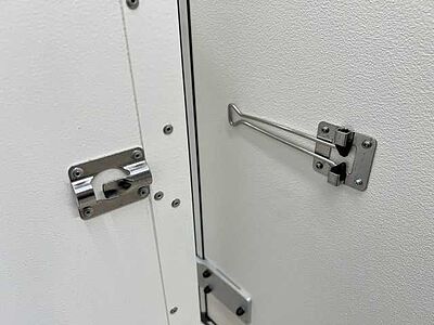 -andere- KT-EU2 Doppelflügeltür seitl. Verkaufsanhänger