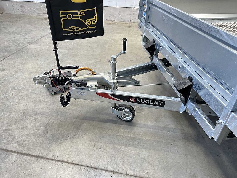 Nugent Beavertail B5523T Tridem Maschinentransporter