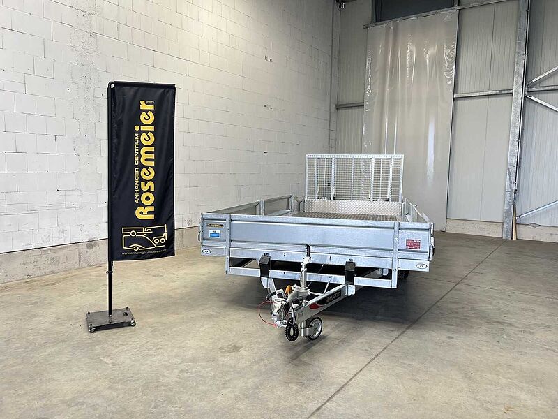 Nugent Beavertail B5523T Tridem Maschinentransporter
