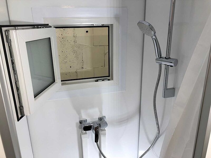 Rosemeier EW TA-NO Duschwagen mit 4 Duschen Toilettenanhänger