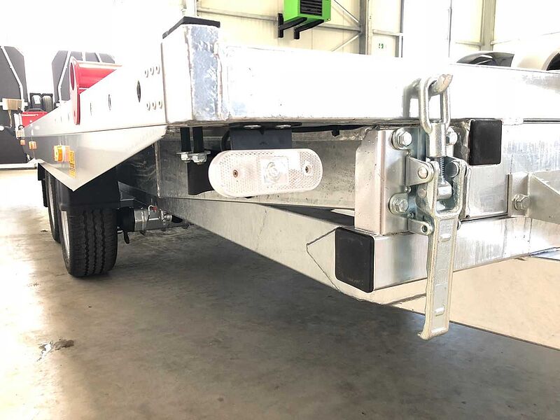 Vezeko Imola 35.47 Autotransporter