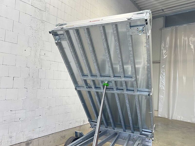 Anssems KSX 2500.305x178 E Dreiseitenkipper