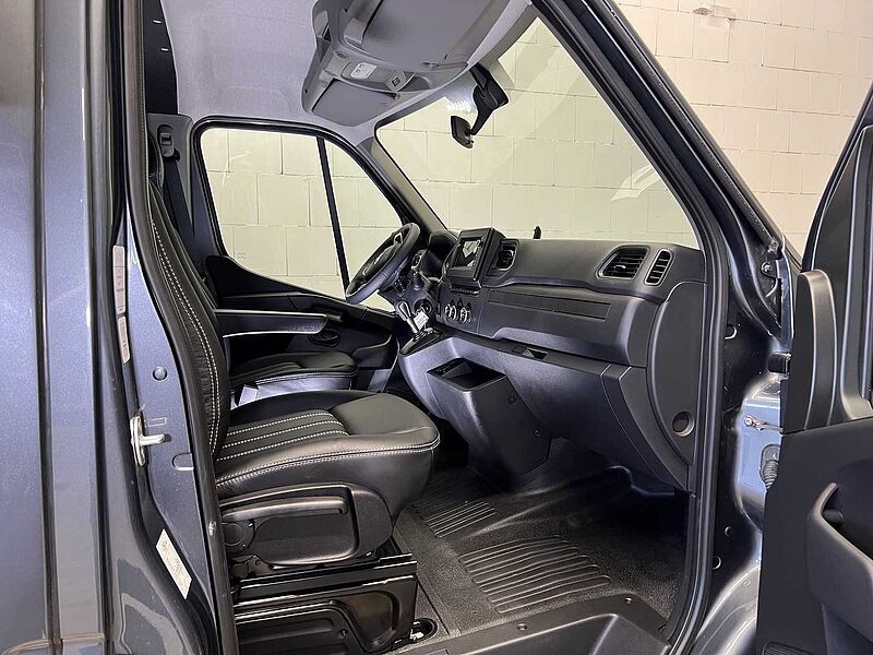 Renault Master Haras STX 5-Sitzer LKW