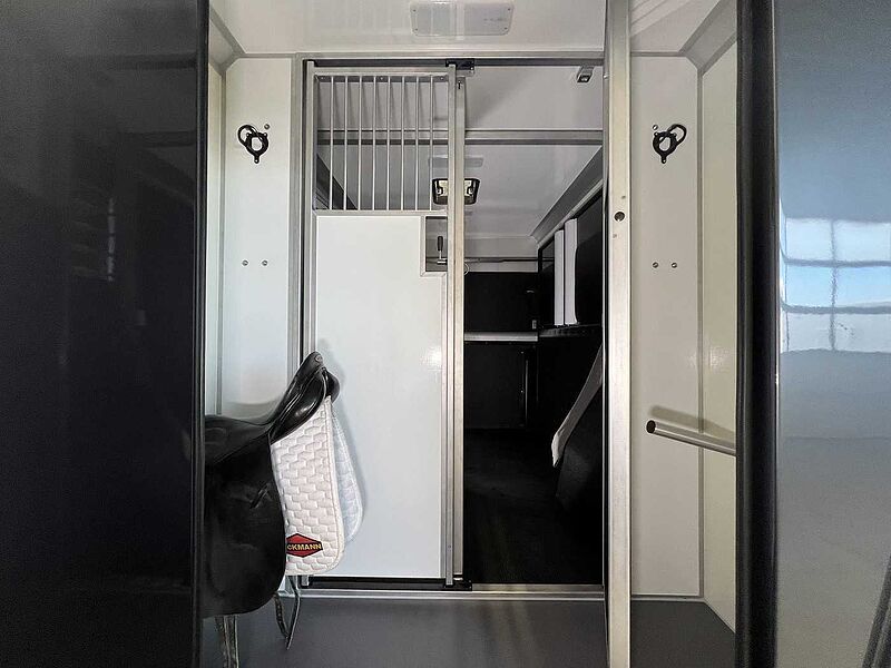 Renault Master Haras STX 5-Sitzer LKW