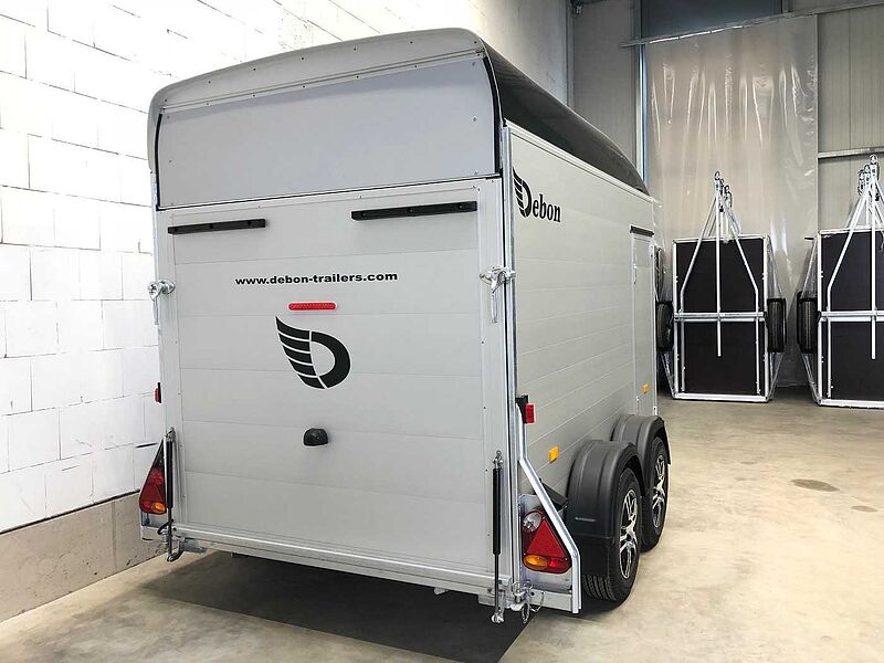 Cheval Liberte Debon C500 Roadster Alu-Felgen Kofferanhänger